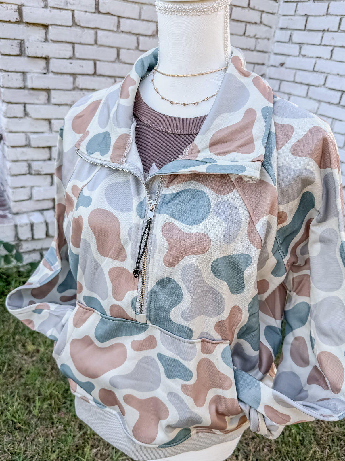 Duck camo scuba zip pull over