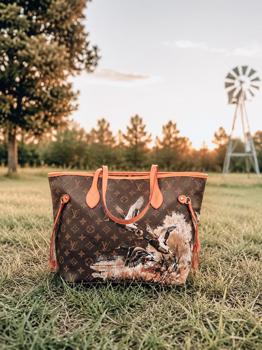 Vintage Mallard Lake Large Tote