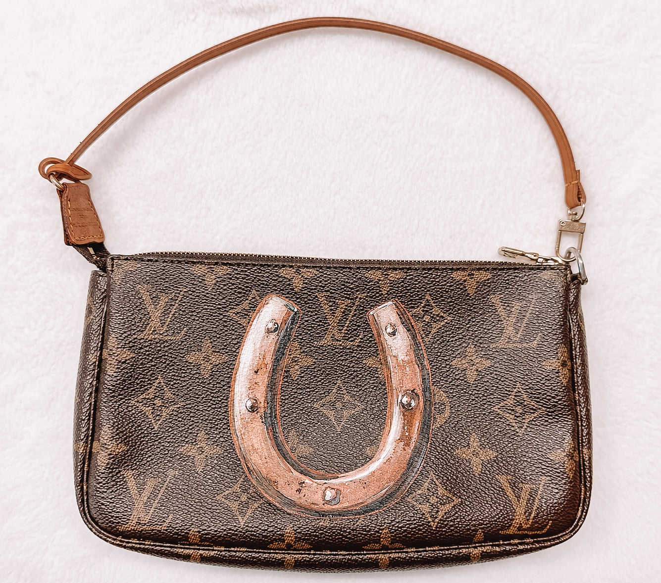 Horseshoe Mini Bag