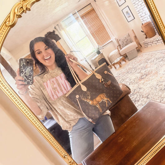 The Whitetail Classic Tote